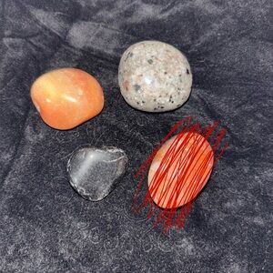 Tumble of stones bundle